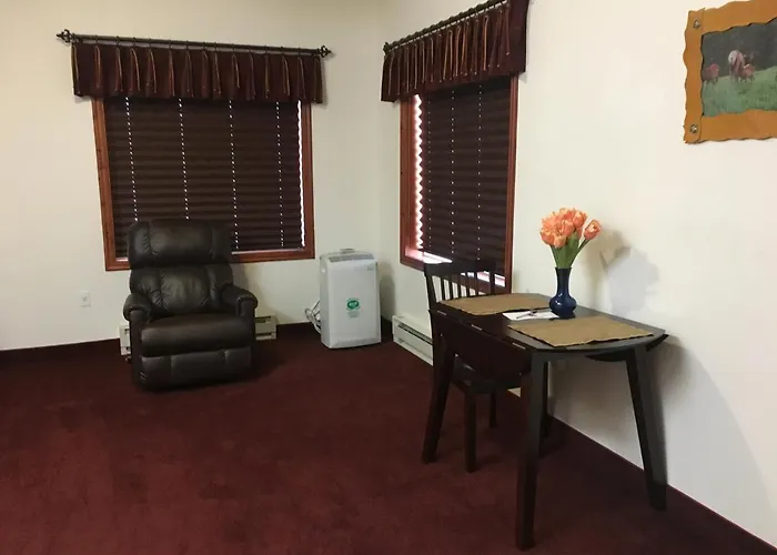 Greenwood Village Inn & Suites