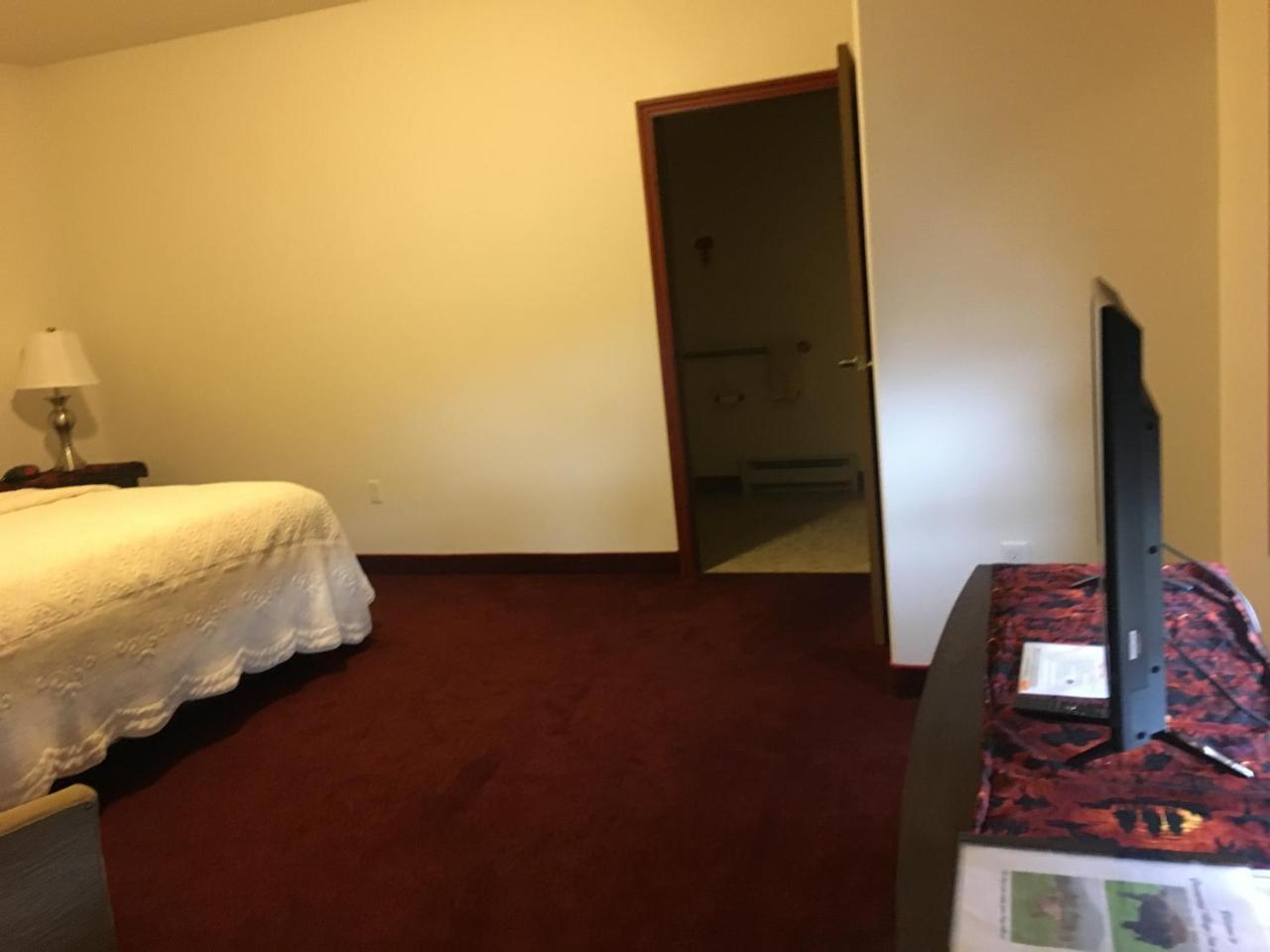 Greenwood Village & Hotel 2*